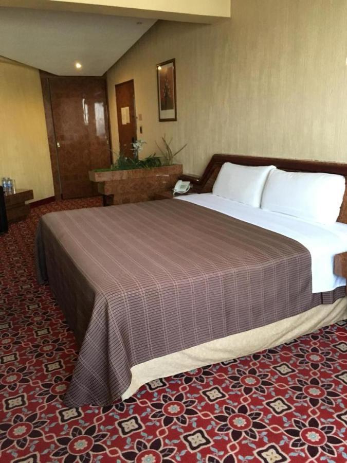Hotel Escala Central Del Norte Mexico City Room photo